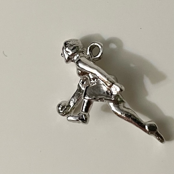 Vintage Bowling Sterling Silver Charm Pendant. - Picture 3 of 9